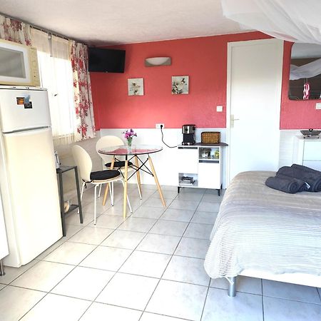 Studio Le Romantique A 20 Kms De Nice Bendejun ภายนอก รูปภาพ