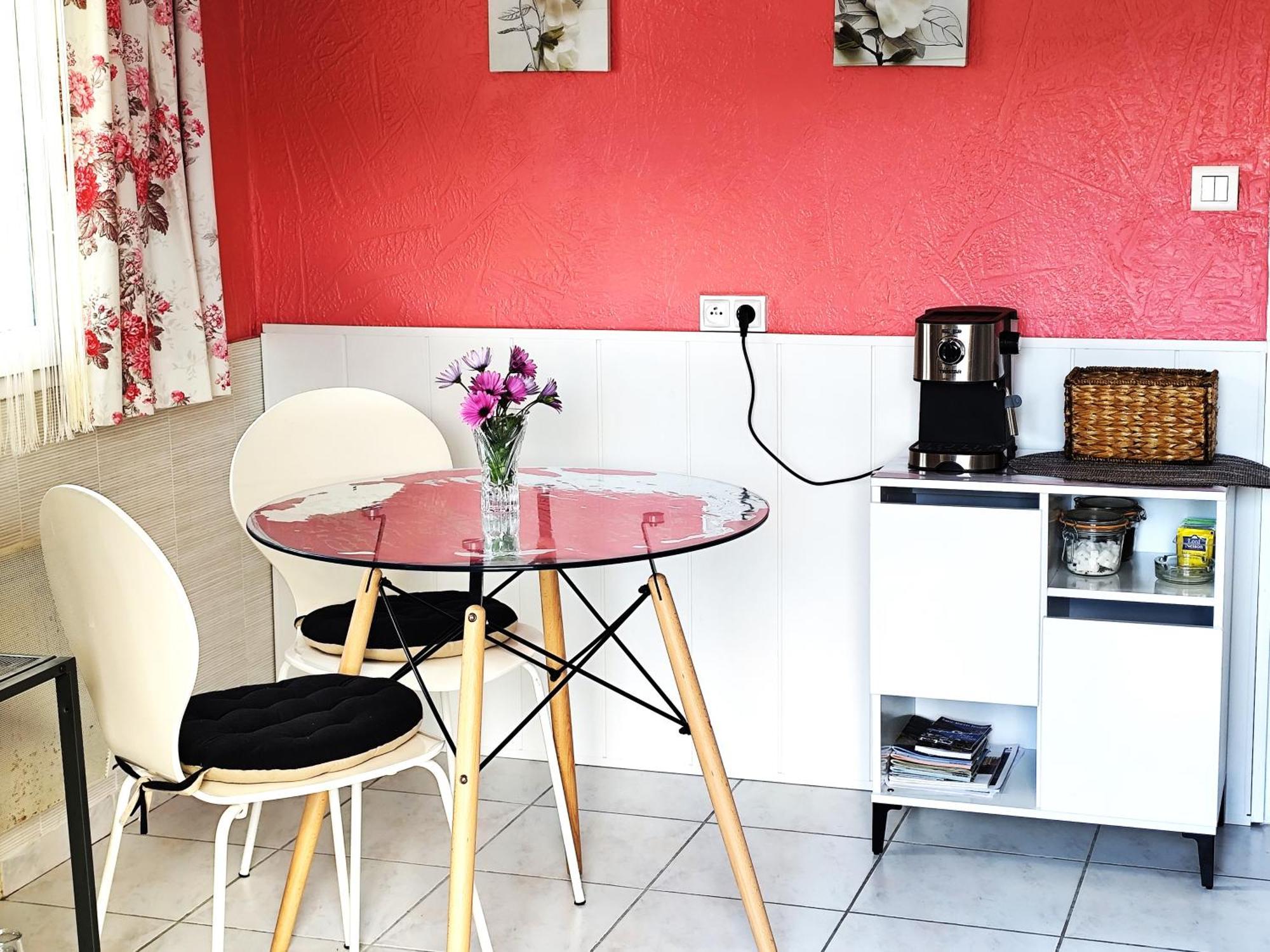 Studio Le Romantique A 20 Kms De Nice Bendejun ภายนอก รูปภาพ